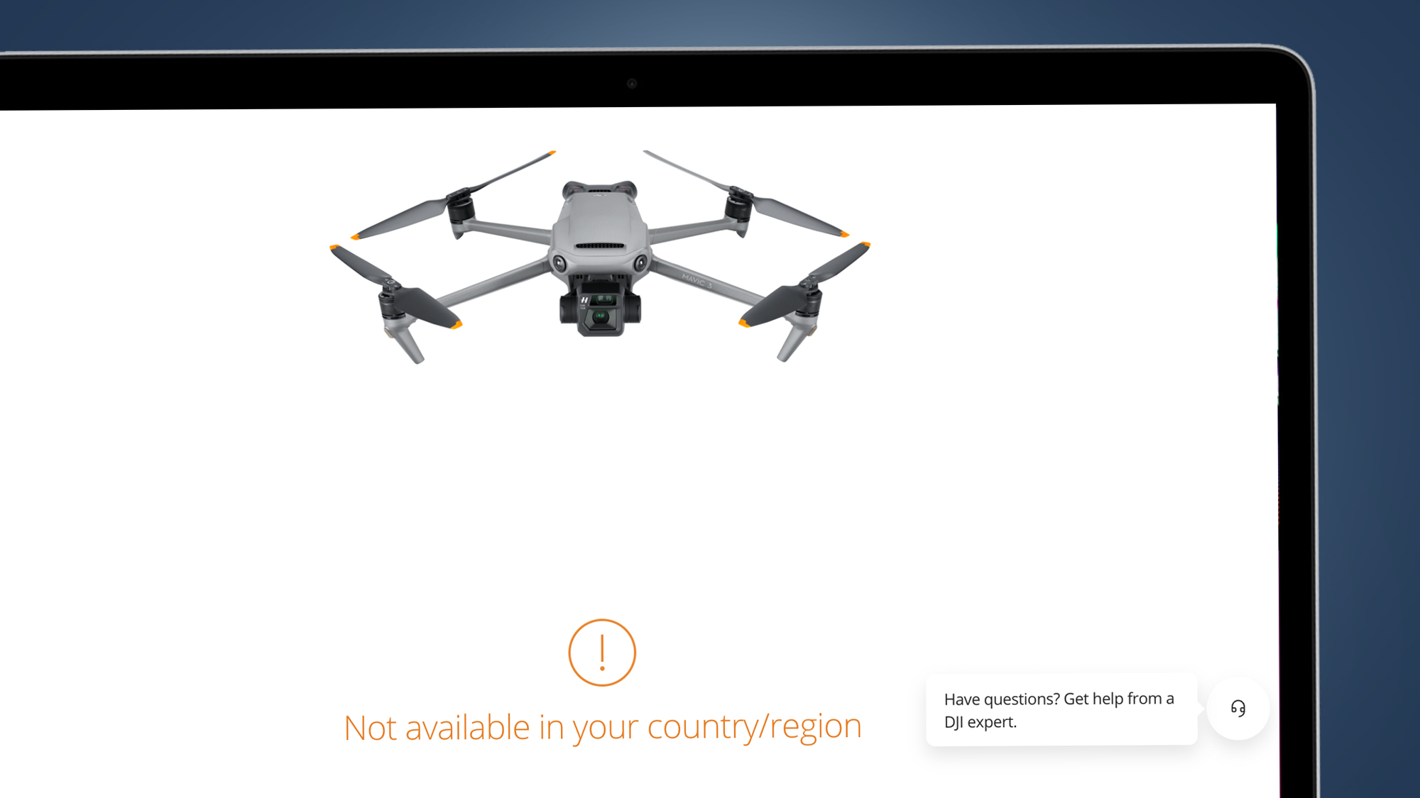 Un écran d'ordinateur portable montrant le drone DJI Mavic 3 manquant dans le magasin de DJI