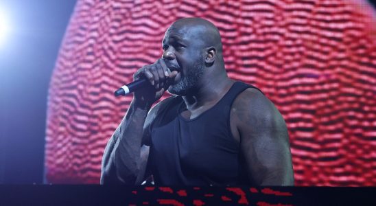 Shaquille O'Neal revient au rap avec une nouvelle chanson pour célébrer les éliminatoires de la NBA (exclusif)