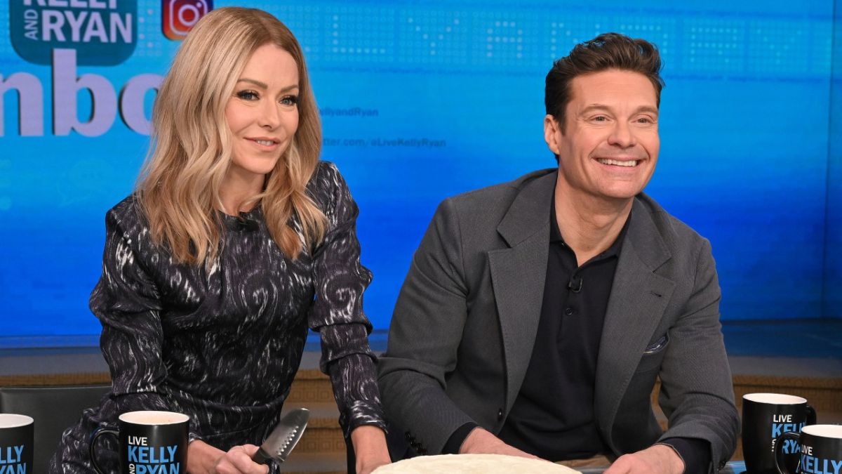 Kelly Ripa and Ryan Seacrest on Live with Kelly and Ryan.