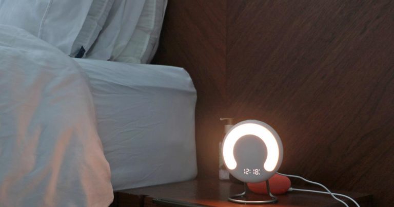 Amazon Halo Rise review : Un tracker de sommeil de chevet discret qui est étonnamment utile