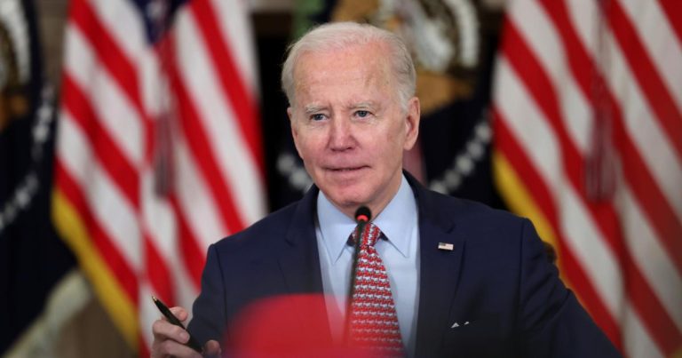 Biden dit qu’il « reste à voir » si l’IA est dangereuse