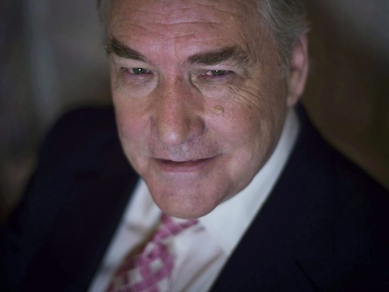 Conrad Black dit qu’il a retrouvé la citoyenneté canadienne à laquelle il a renoncé en 2001