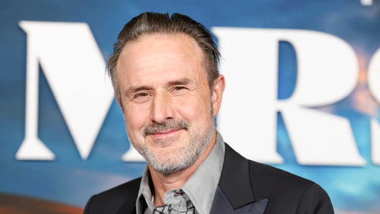 David Arquette était déchiré à l'idée de voir "Scream VI" après la mort de Dewey : "C'était triste" Le plus populaire doit être lu Inscrivez-vous aux newsletters Variété Plus de nos marques
	
	
