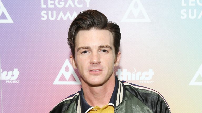 Drake Bell répond après sa disparition et les flics l'ont recherché
