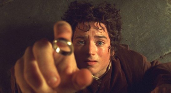 Elijah Wood espère que les nouveaux films du Seigneur des Anneaux ne sont pas seulement faits pour l'argent