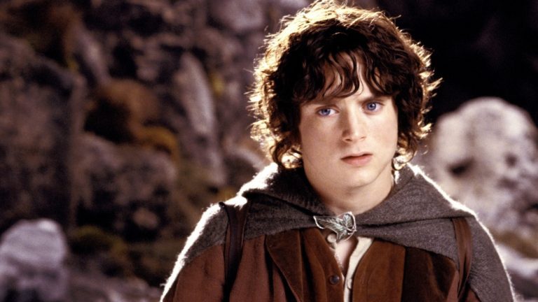 Elijah Wood "surpris" par les nouveaux films "Le Seigneur des Anneaux" Marques
	
	
