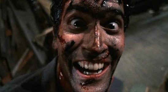 Evil Dead Rise: Un changement dans le livre des morts laisse la porte ouverte au retour de Bruce Campbell