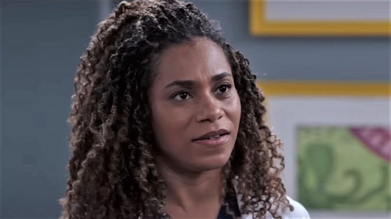 Kelly McCreary as Maggie Pierce on Grey