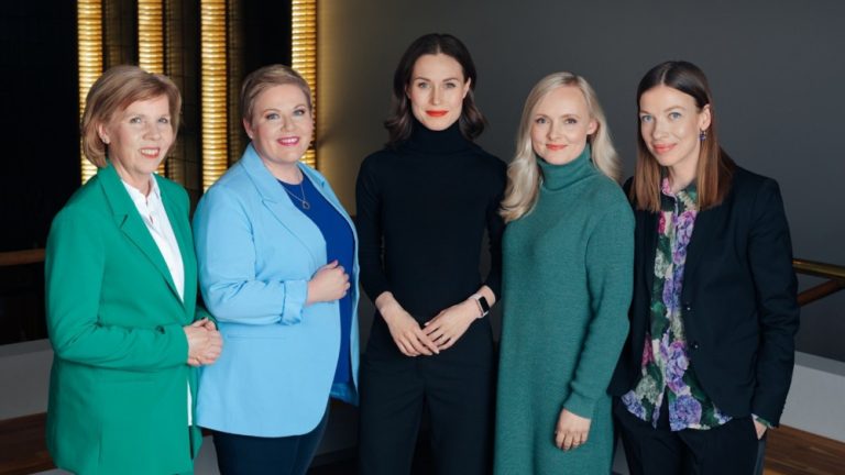 HBO Max suit le cabinet féminin historique de Finlande pour la série documentaire "First Five" (EXCLUSIF) Les plus populaires doivent être lus
	
	
