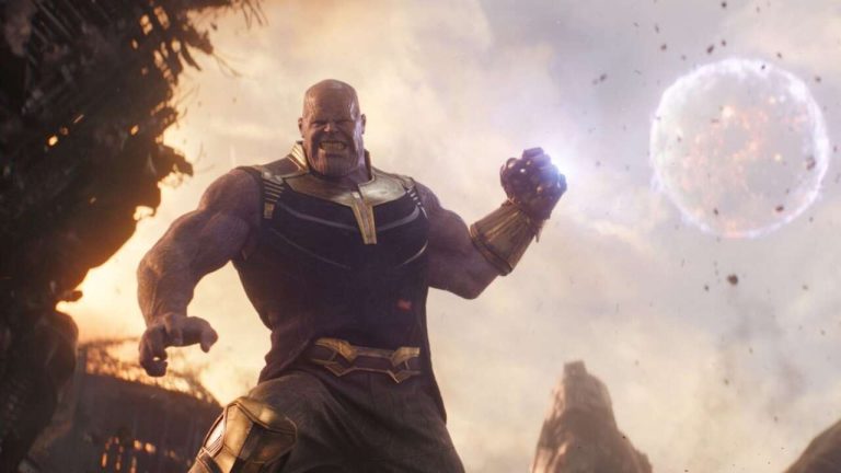 James Gunn critique Avengers: la décision d'Infinity War de faire frapper Thanos par Star-Lord et de condamner l'univers
