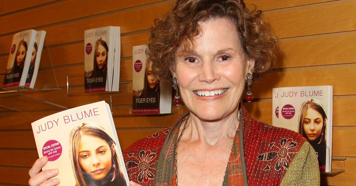 Judy Blume exprime son soutien à la communauté trans et qualifie de 