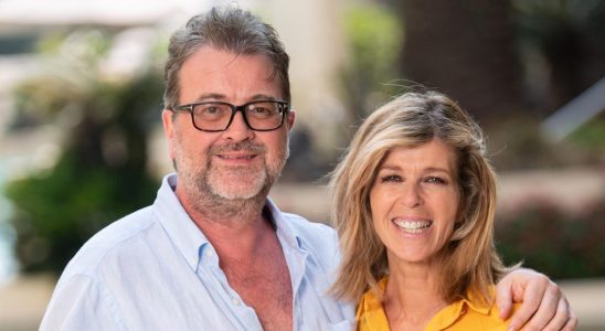 Kate Garraway de GMB partage une jolie photo avec son mari Derek Draper après sa sortie de l'hôpital