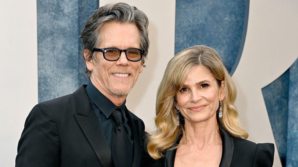 Kevin Bacon et Kyra Sedgwick s'expriment sur les interdictions de glisser dans la vidéo TikTok
