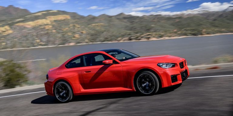 La BMW M2 2023 adopte une formule puissante