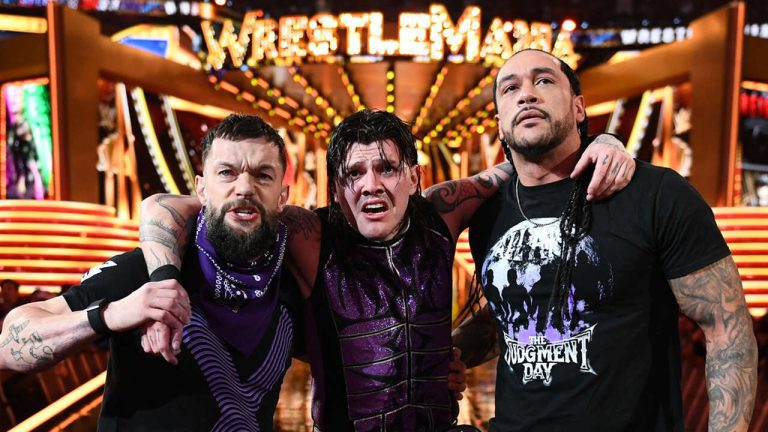 La WWE s'excuse d'avoir utilisé des images d'Auschwitz pour promouvoir le match de Wrestlemania
