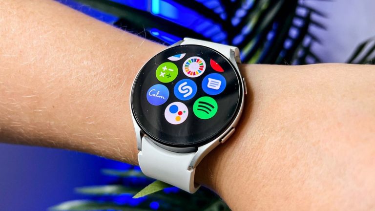 La mise à jour de Big Wear OS synchronise Galaxy Watch 5 et Pixel Watch avec les machines Peloton