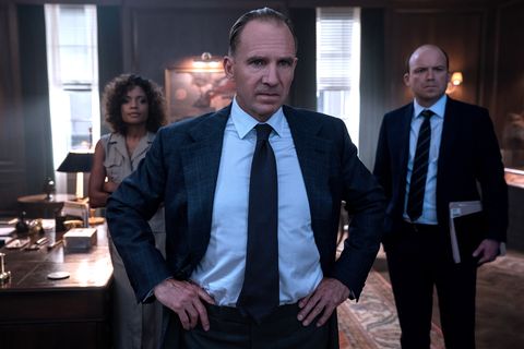 ralph fiennes, lien pas le temps de mourir