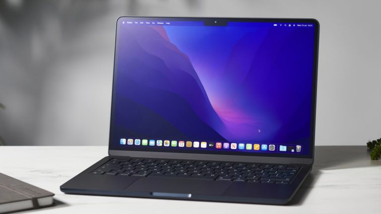 Le MacBook Air OLED pourrait être livré avec un écran légèrement plus petit