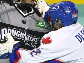 Le défenseur du rock Mitch de Snoo est revenu dans l'alignement lors de sa victoire contre les Wings.  Jim Wells/Postmédia