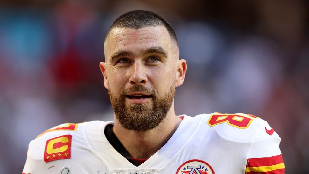 Le champion du Super Bowl Travis Kelce lancera son propre festival de musique appelé Kelce Jam (exclusif)
