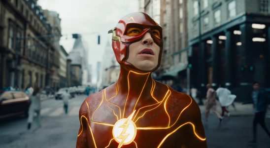 Le directeur de Flash fait le point sur Ezra Miller : "Ils prennent des mesures pour se rétablir"