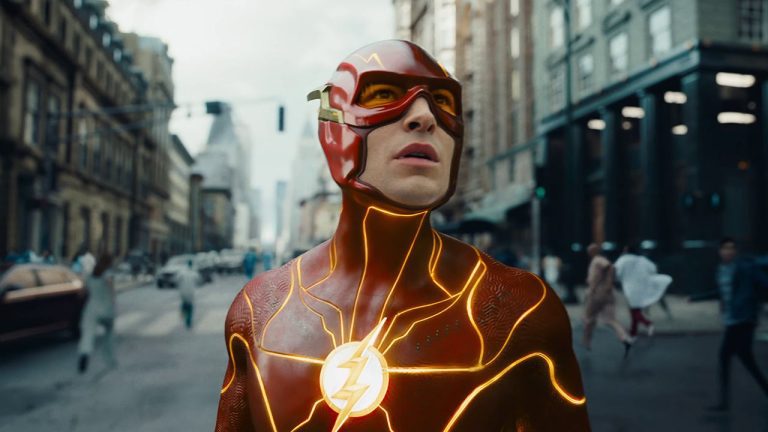 Le directeur de Flash fait le point sur Ezra Miller : "Ils prennent des mesures pour se rétablir"
