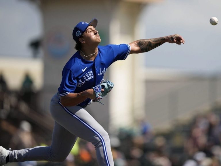 Le meilleur espoir des Blue Jays Ricky Tiedemann impressionne le manager John Schneider dans son départ Double-A