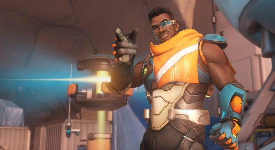 Le nouveau héros pansexuel d'Overwatch 2 a peut-être révélé un autre personnage queer