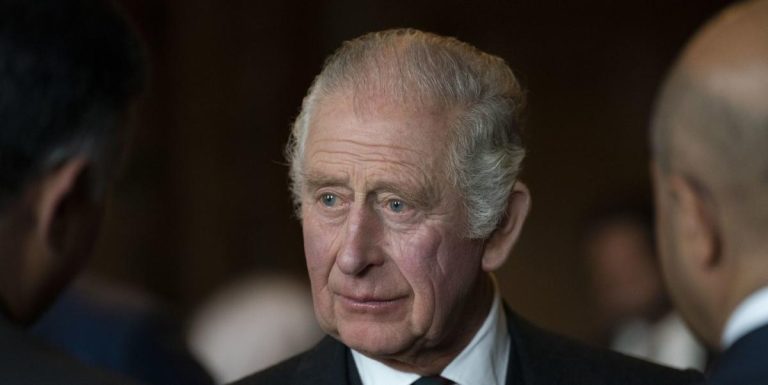 Le roi Charles signale son soutien à la recherche sur les liens de la famille royale britannique avec l’esclavage transatlantique