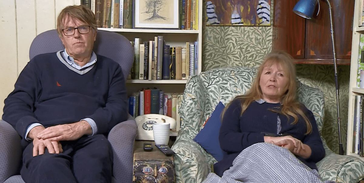 Les favoris de Gogglebox Giles et Mary taquinent un grand changement

