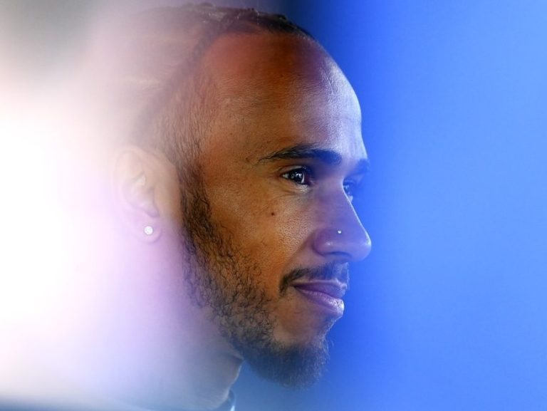 Lewis Hamilton salue le jugement du tribunal contre Nelson Piquet