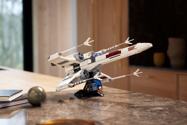 Luke Skywalker's X-wing in LEGO