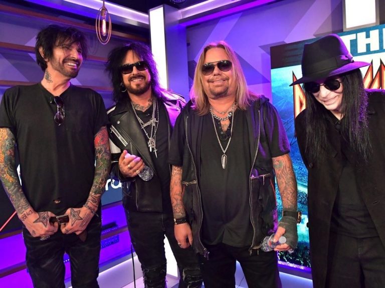 Motley Crue a riposté au procès « laid » de Mick Mars