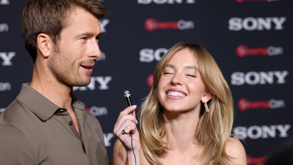 'N'importe qui sauf toi' : tout ce que nous savons sur la comédie romantique de Sydney Sweeney et Glen Powell La plus populaire doit être lue
	
	
