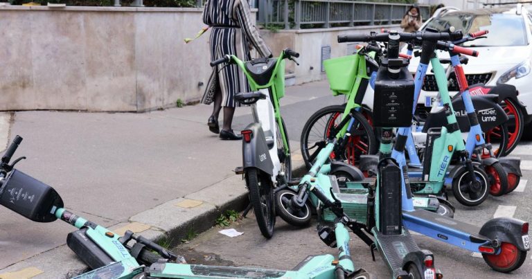 Paris vote pour interdire la location de scooters électriques