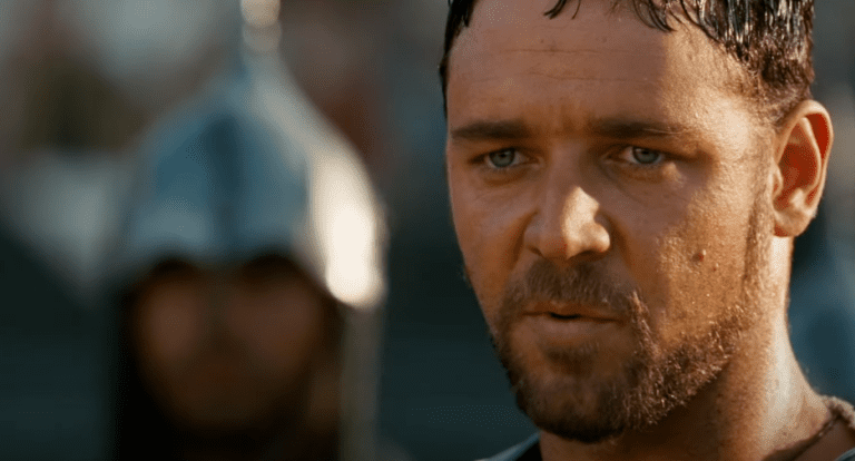 Russell Crowe n'aimait pas le scénario de Gladiator au début, pensaient que les téléspectateurs penseraient, "Qu'est-ce que c'est que tout ça?"
