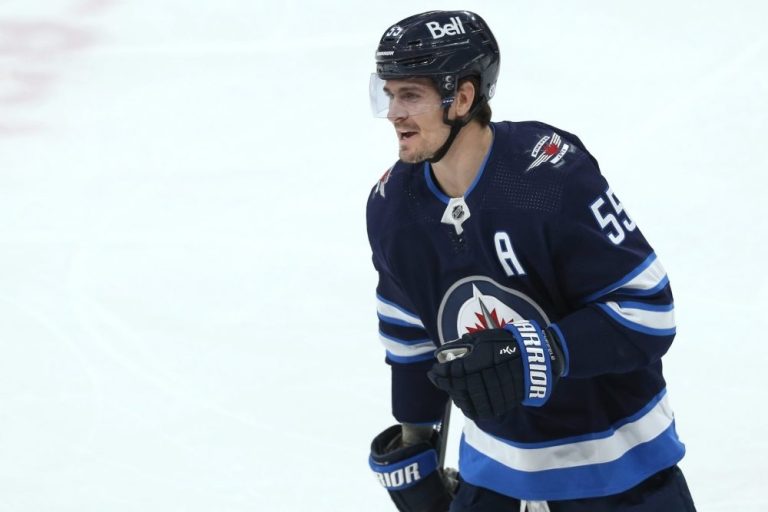 Scheifele à terre dans le match 4, laisse les Jets sans meilleur buteur