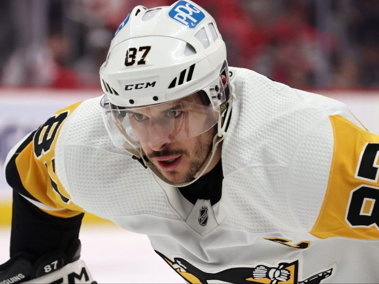 Sidney Crosby atteint 1 500 points alors que les Penguins coupent les Wings