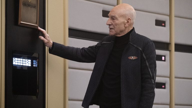 Star Trek: Picard Showrunner connaît une façon "la plus merveilleuse" de ramener un personnage d'entre les morts
