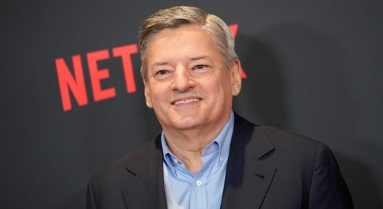 Ted Sarandos de Netflix dit qu'il ne veut pas de grève des écrivains, mais "nous avons une ardoise assez robuste" s'il y en a un des plus populaires à lire