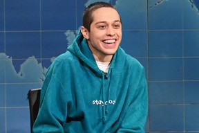 Pete Davidson revient à Saturday Night Live le 6 mai.