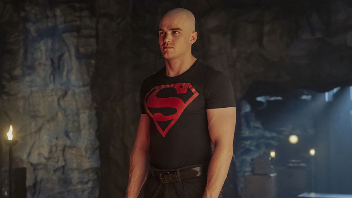 Joshua Orpin as bald Superboy in Titans Season 4