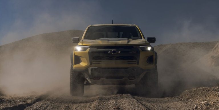 Voir les photos du Chevrolet Colorado ZR2 2023