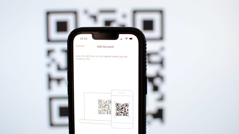 Voici pourquoi vous devriez utiliser l’authentification à deux facteurs (2FA)