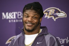 Les Ravens ont un accord de cinq ans avec le quart-arrière Lamar Jackson