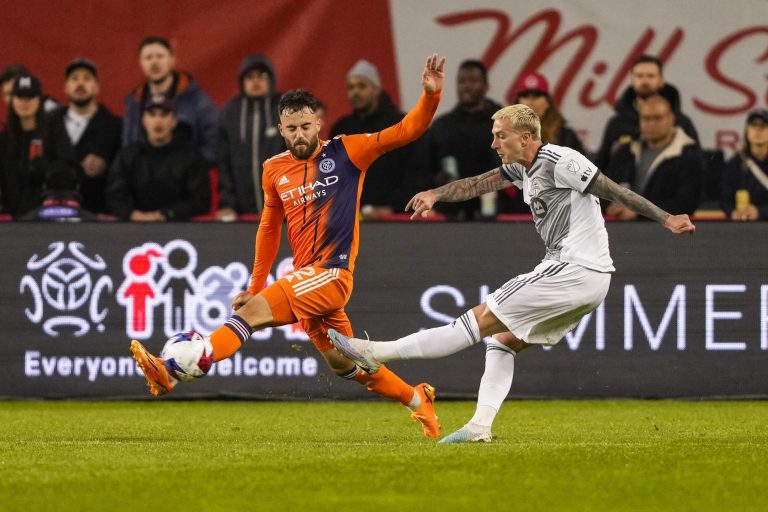 CJ Sapong marque à ses débuts alors que le Toronto FC bat New York 1-0