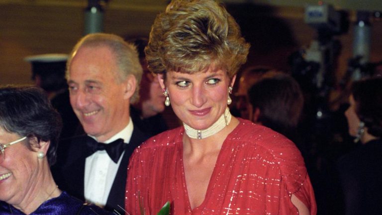 Les robes de Diana, princesse de Galles, seront vendues aux enchères à Los Angeles