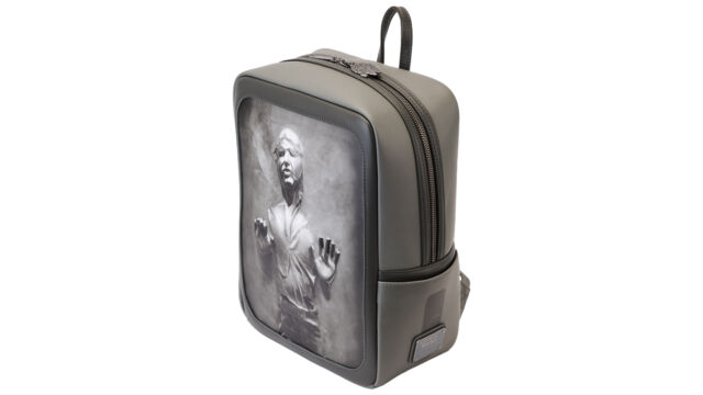 Star Wars : Le retour du Jedi Han Solo dans le mini sac à dos Carbonite de Loungefly.