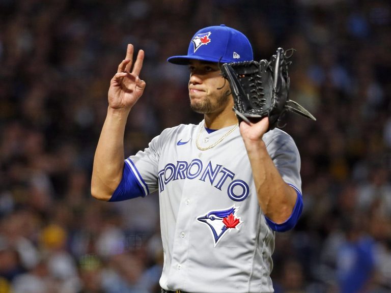 Jose Berrios aide les Blue Jays à vaincre les Pirates