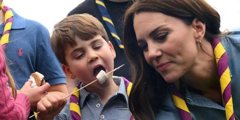 La réaction du prince Louis à manger un s’more pour la première fois est si relatable